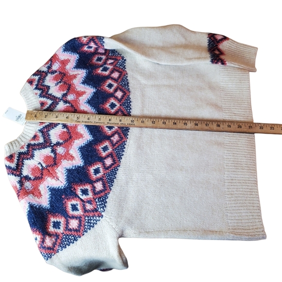 Old Navy Women's Patterned Sweater - Cream and Red. Fair Isle. XS. #0173 - Picture 8 of 9